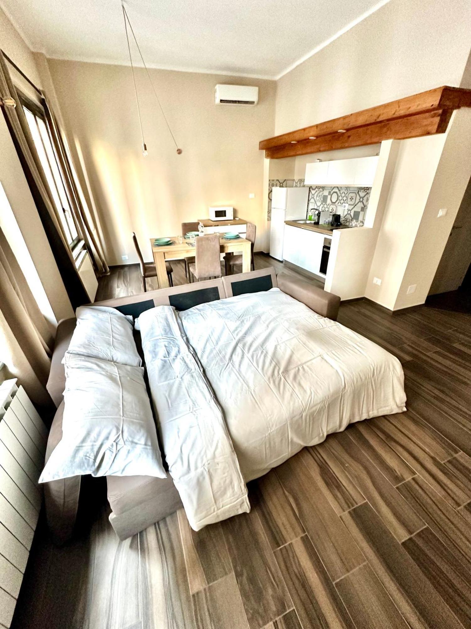 Casa Brescia Apartment ตูริน ภายนอก รูปภาพ